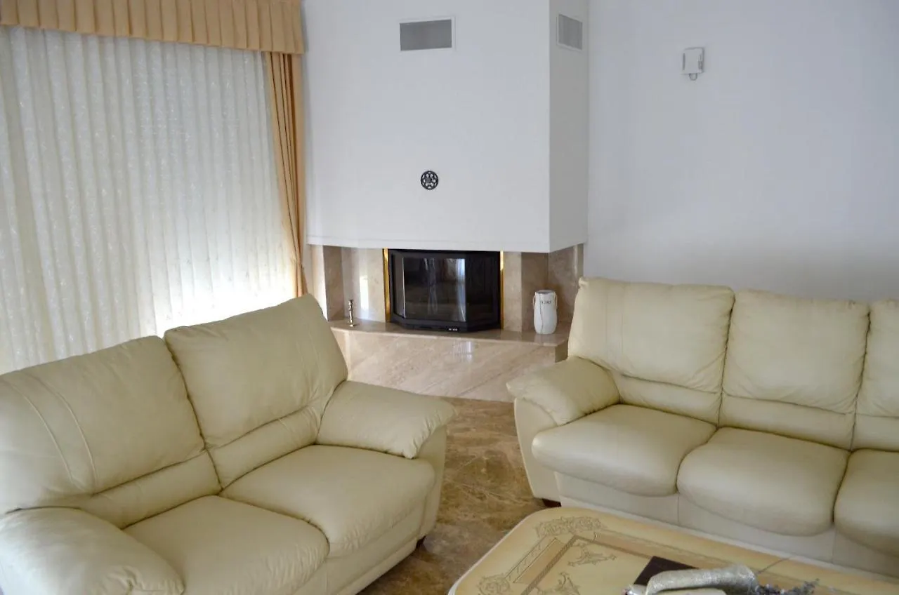 فير Villa Ulica Prezida Xxii 0*,