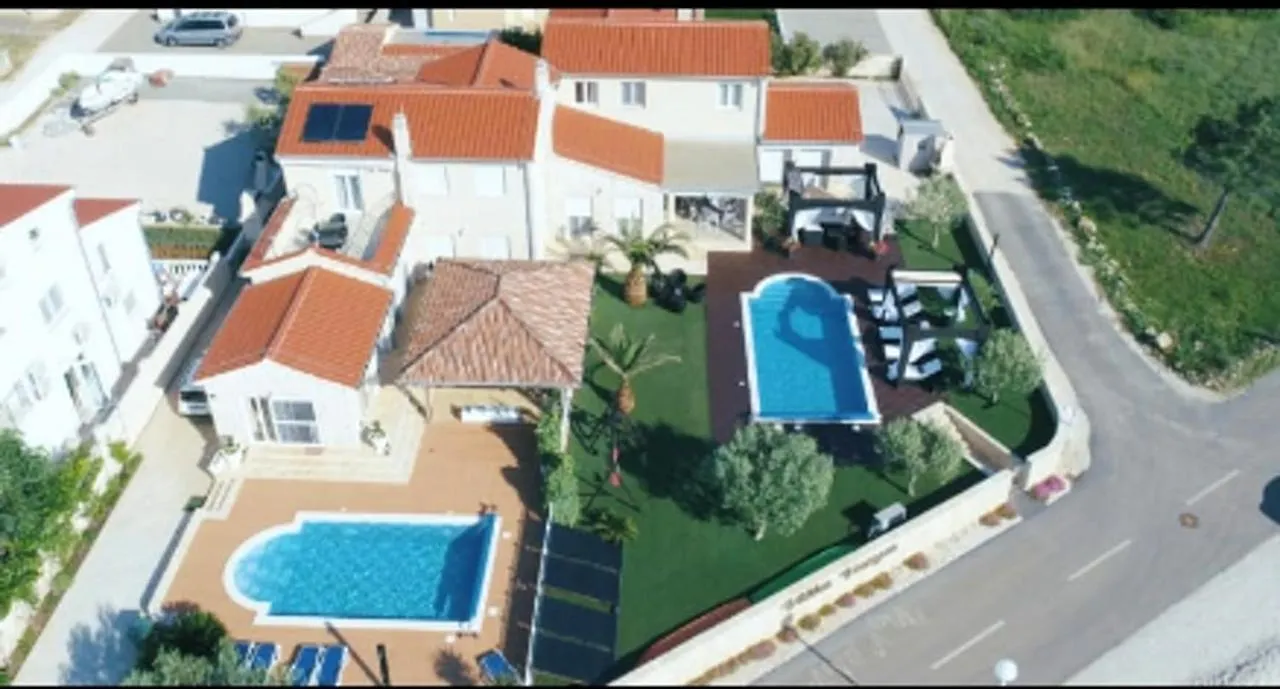 Villa Ulica Prezida Xxii Vir