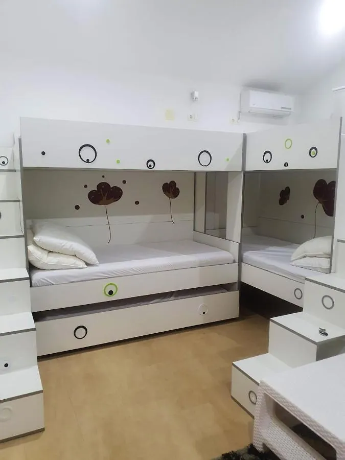 Villa Ulica Prezida Xxii Vir